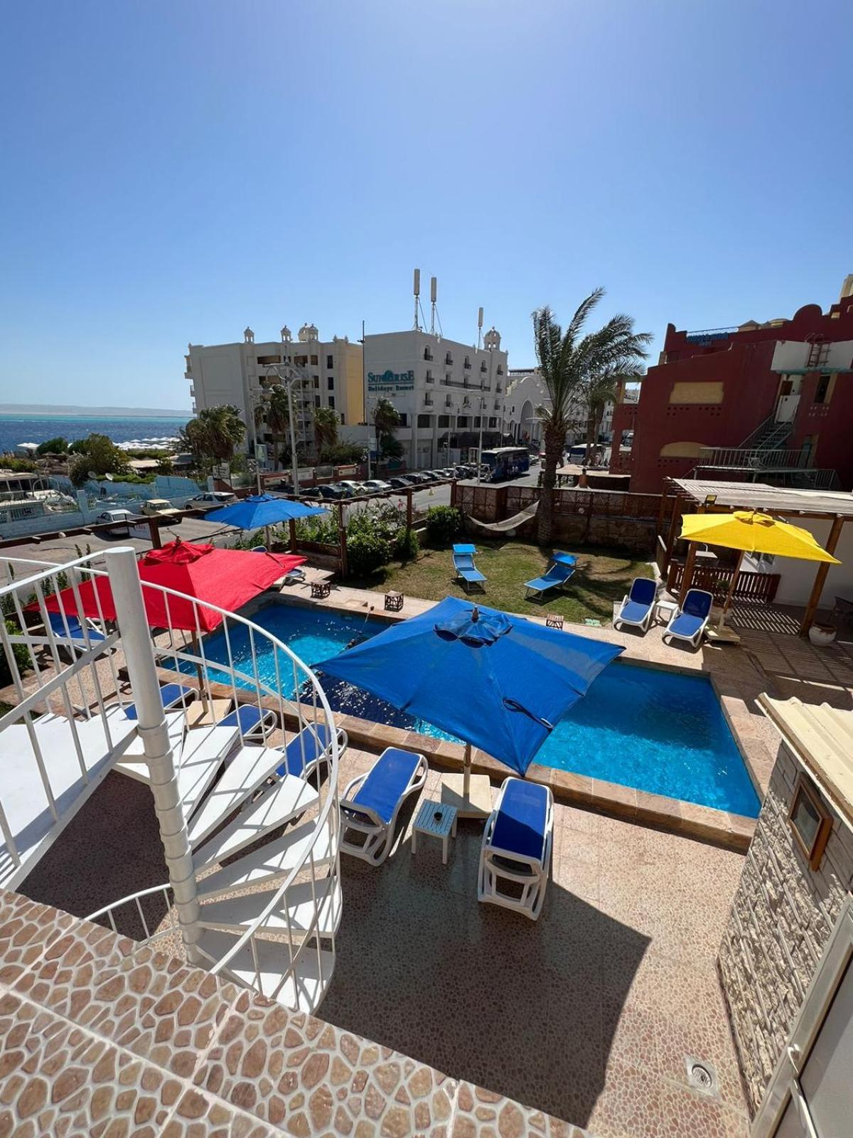 Serafy City Center Hostel And Pool For Foreigners Adults Only Hurghada Zewnętrze zdjęcie