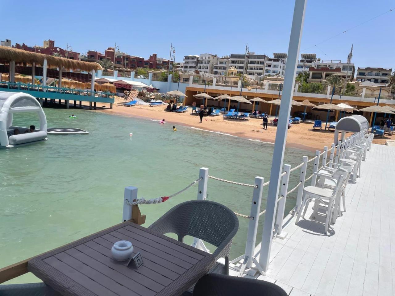 Serafy City Center Hostel And Pool For Foreigners Adults Only Hurghada Zewnętrze zdjęcie